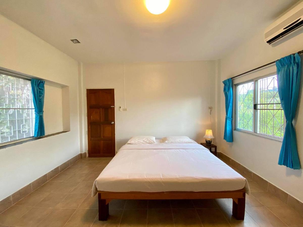 Coconut Bungalow Nai Yang Ngoại thất bức ảnh