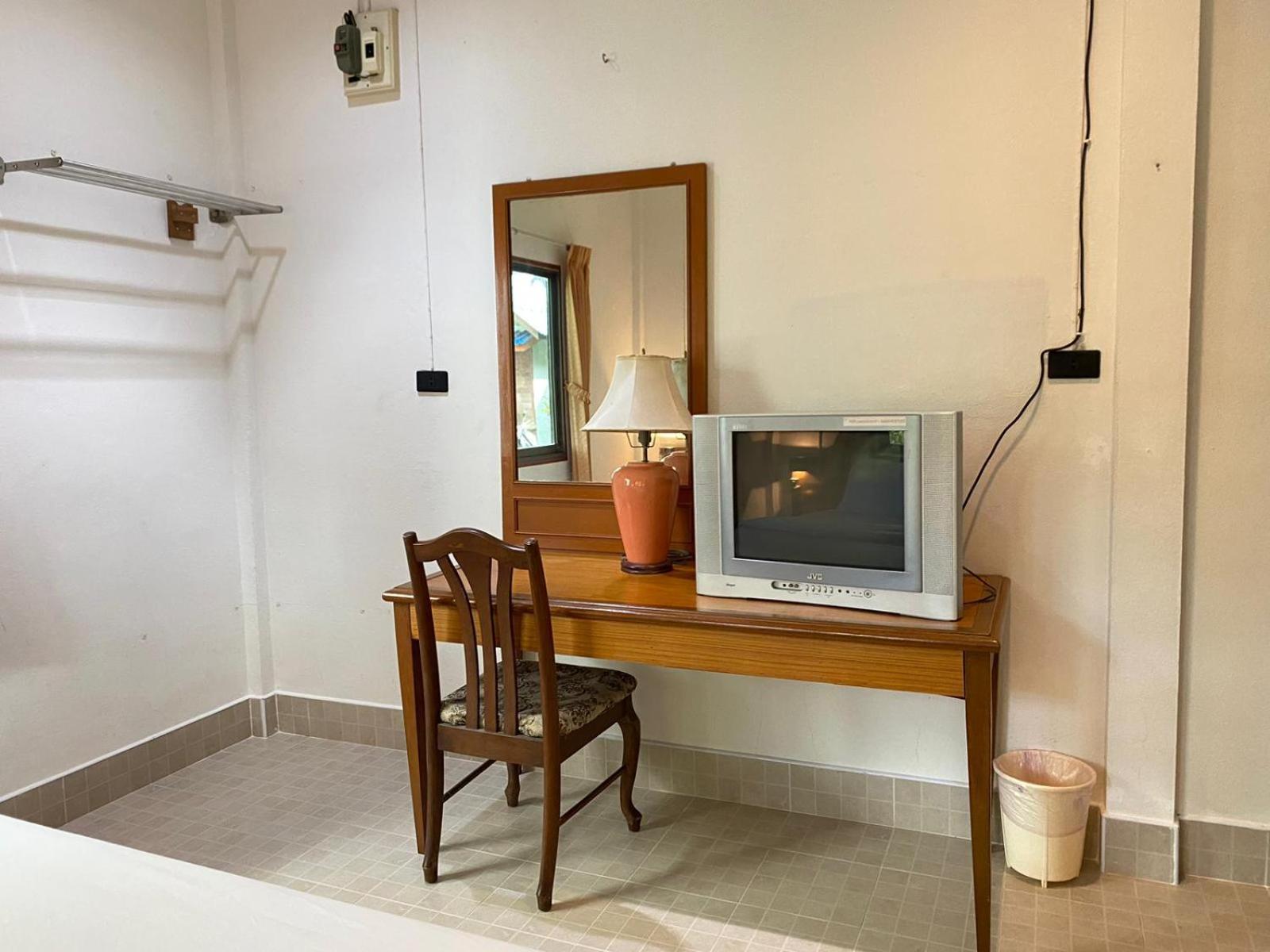 Coconut Bungalow Nai Yang Ngoại thất bức ảnh
