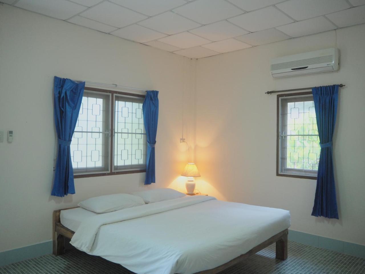 Coconut Bungalow Nai Yang Ngoại thất bức ảnh