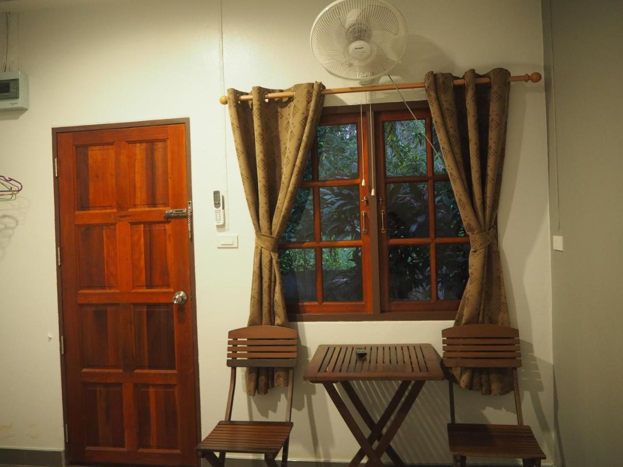 Coconut Bungalow Nai Yang Ngoại thất bức ảnh